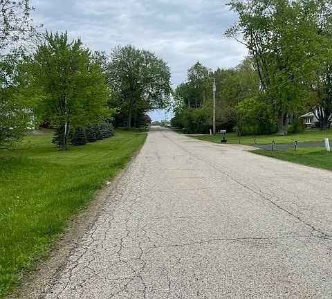 5th image of 40826 N Black Oak Ave
