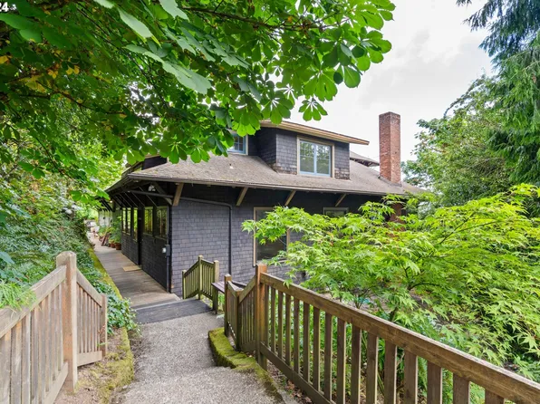 1704 SW Elizabeth St, Portland, OR 97201