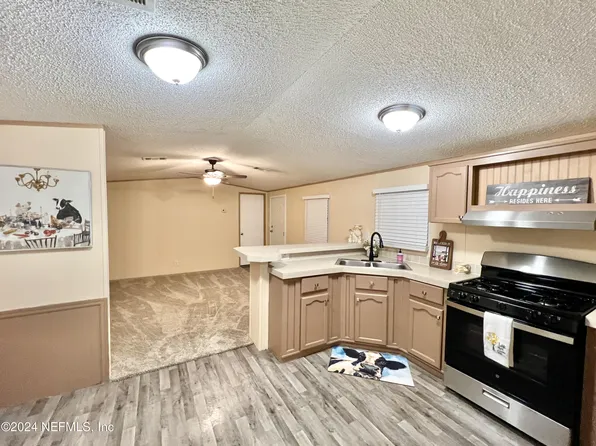 116 GUY Avenue, Interlachen, FL 32148