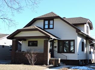 2219 S 7th St, Sheboygan, WI 53081