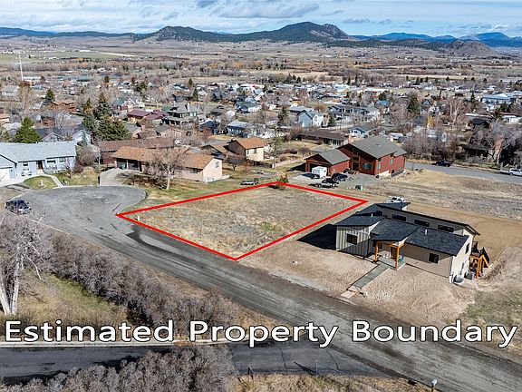 4th image of 1936 Stuart St