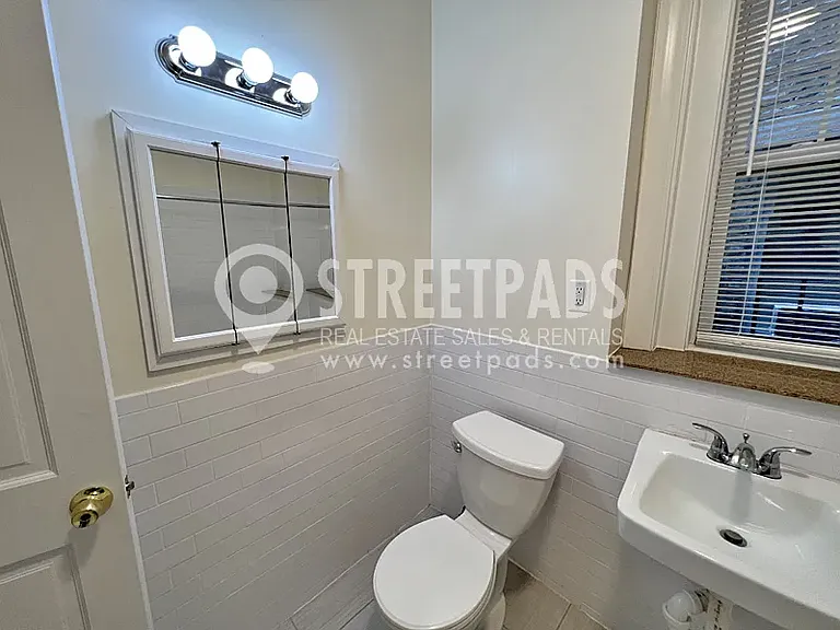 33 Park Dr #12 — Photo 21