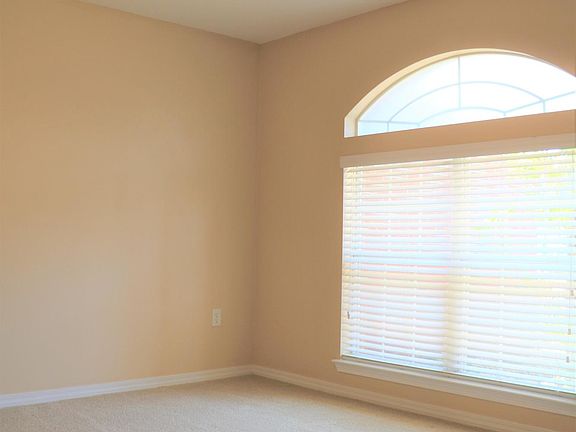 4th image of 8350 Onich Dr