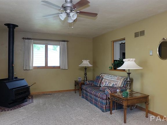 2nd image of 3714 Granville Ave