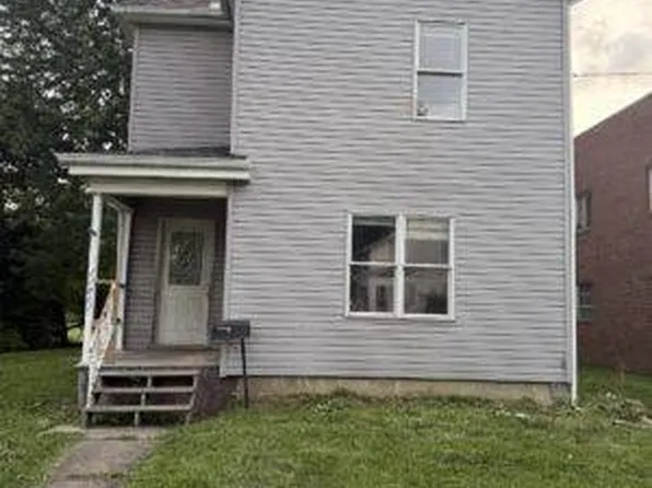 11661 Rockhill Ave NE, Alliance, OH 44601