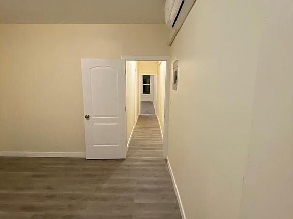 3rd image of 2311A Pacific St