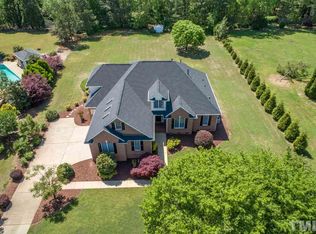 6209 Heatherstone Dr, Raleigh, NC 27606