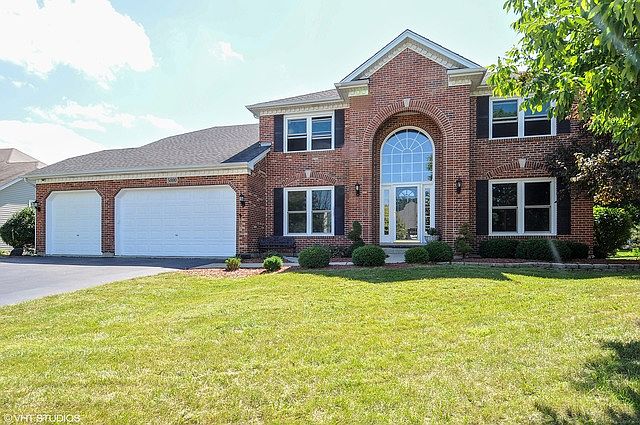 1st image of 5000 Saint Andrews Dr