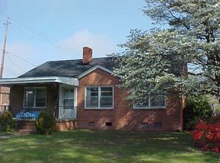 909 W Lenoir Ave, Kinston, NC 28501