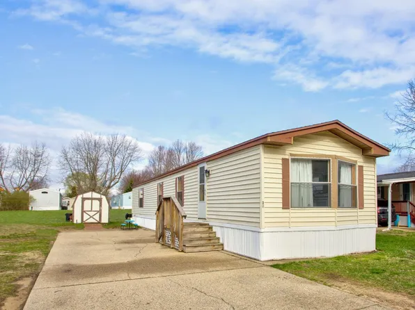 3611 Butternut Dr #35, Holland, MI 49424