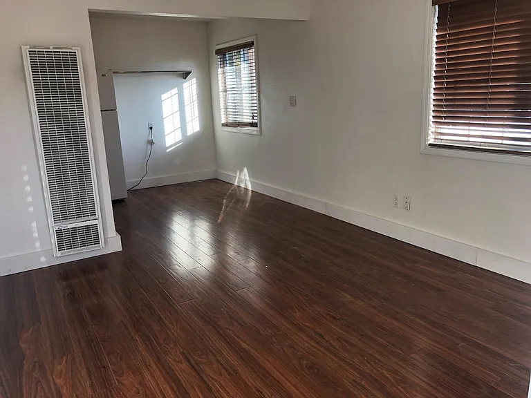 4730 W Point Loma Blvd #1 — Photo 10