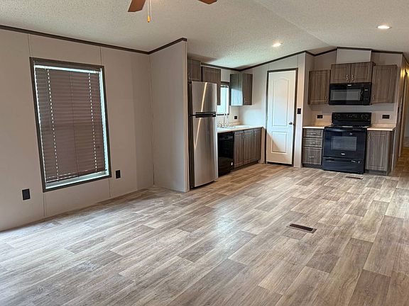 3rd image of 1231 Herbert Ave #50
