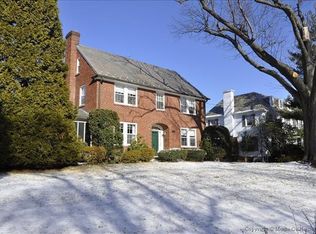 4307 Bradley Ln, Chevy Chase, MD 20815