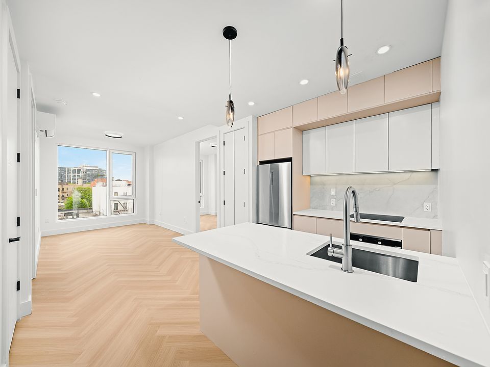 1st image of 34-16 38th St #3202