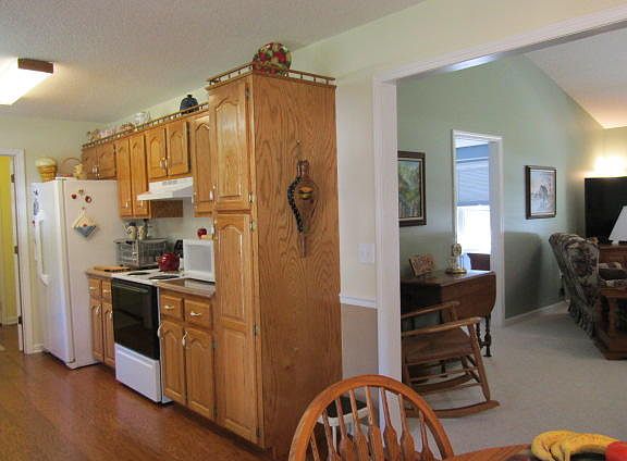 5th image of 169 Lincolnshire Dr
