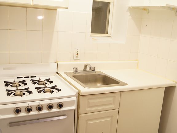 3rd image of 6 E 30th St APT 5B