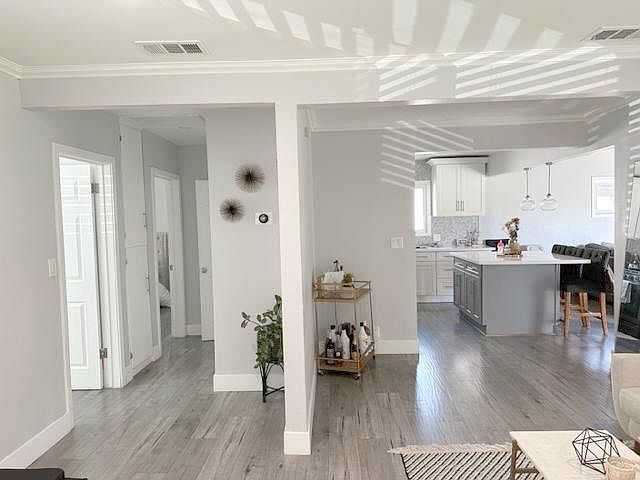 1st image of 7848 Wexford Ave
