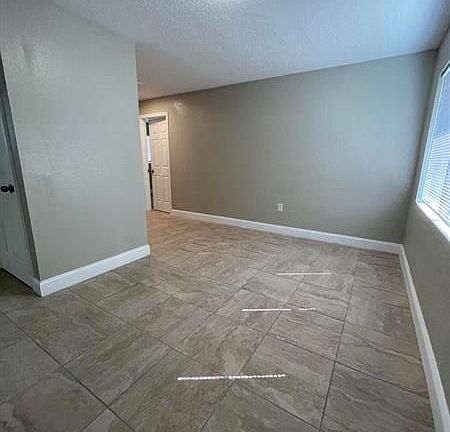 3rd image of 1509 N 16th St #B