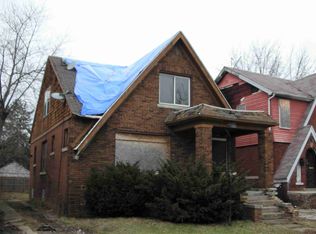 8287 Cloverlawn St, Detroit, MI 48204