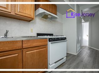 805 Broadway #B6A, Newark, NJ 07104