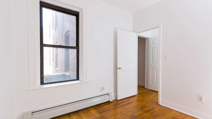 Rented by Nooklyn NYC LLC | media 17