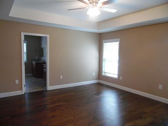 4th image of 227 Thrushwood Dr