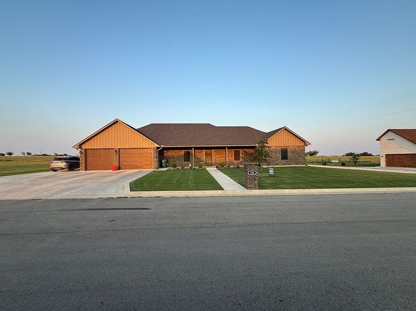 820 Fleitman Dr