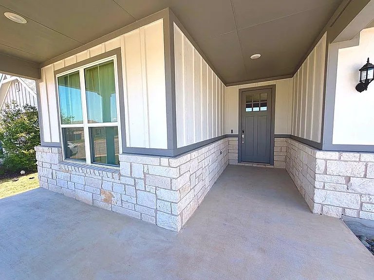 125 Slenderleaf Dr — Photo 2