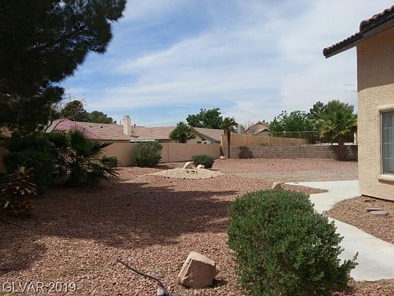 4th image of 4913 Braeburn Dr
