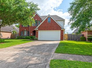 5407 Linden Grove Ct, Sugar Land, TX 77479