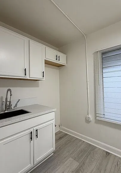 439 Lucas Ave #6 — Photo 11