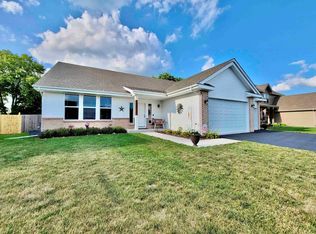 635 Biscayne Pl, Roscoe, IL 61073