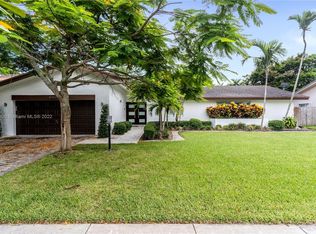 11460 SW 104th St, Miami, FL 33176