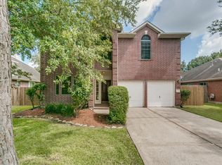 6805 Old Oaks Blvd, Pearland, TX 77584