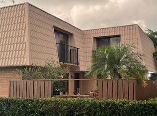 5621 56th Way, West Palm Beach, FL 33409