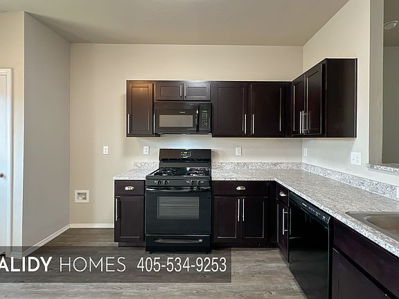 5th image of 4301 Driftwood Dr
