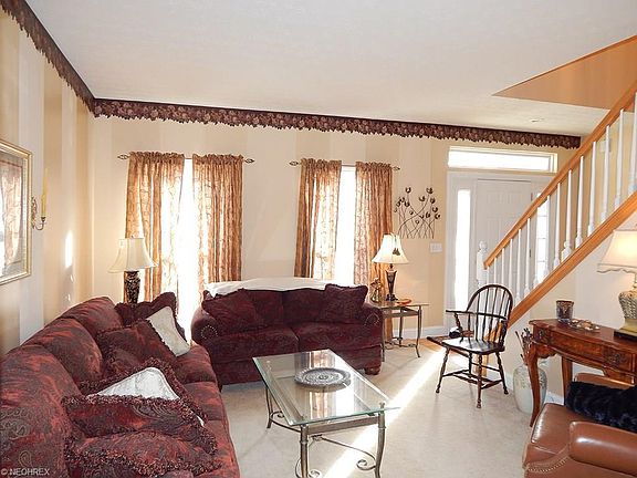 3rd image of 1315 Gold Crest Dr