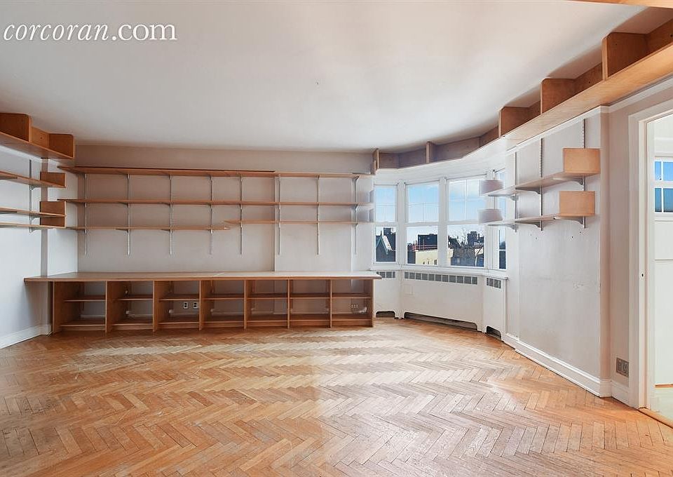 1st image of 200 Cabrini Blvd APT 95