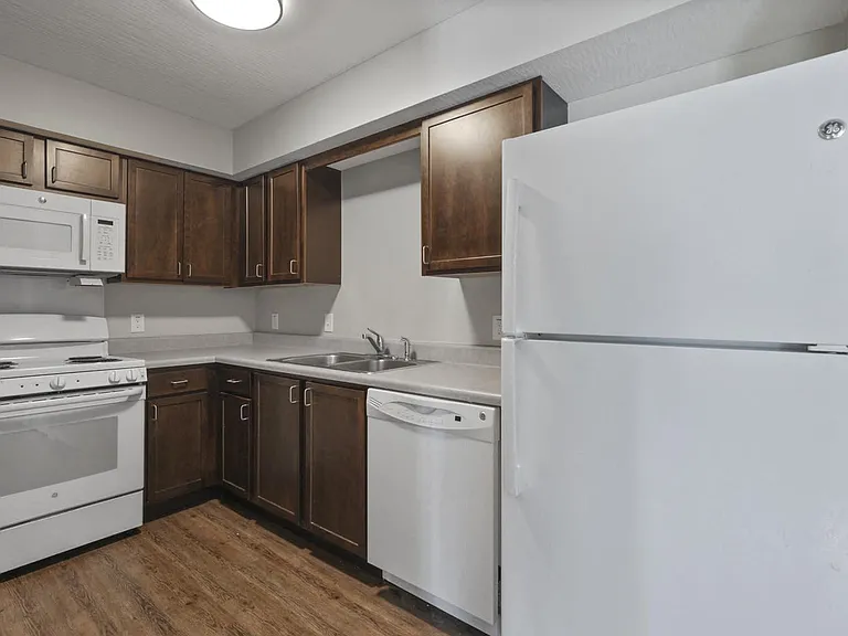 Wheatland Crossing II — Photo 17
