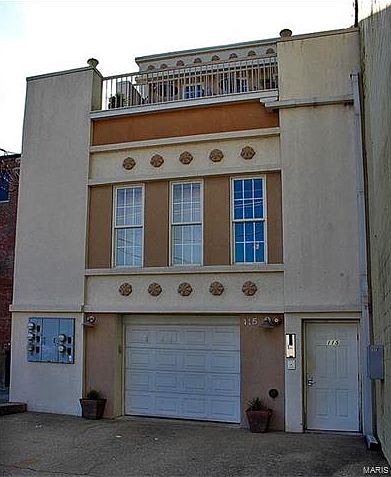 1st image of 115 N Water St #104