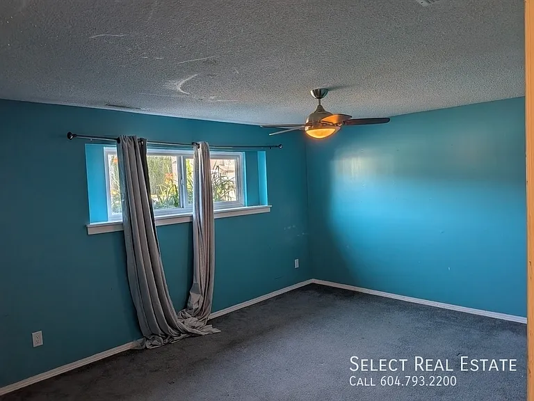 46396 Strathcona Rd — Photo 2