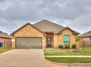 3109 Copan Ct, Yukon, OK 73099