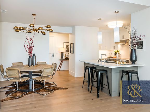 3rd image of 690 Market St #904
