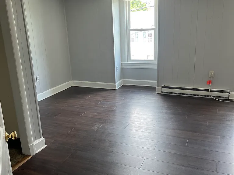 163 W Main St — Photo 14