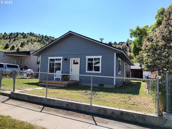 313 S Canyon Blvd, John Day, OR 97845