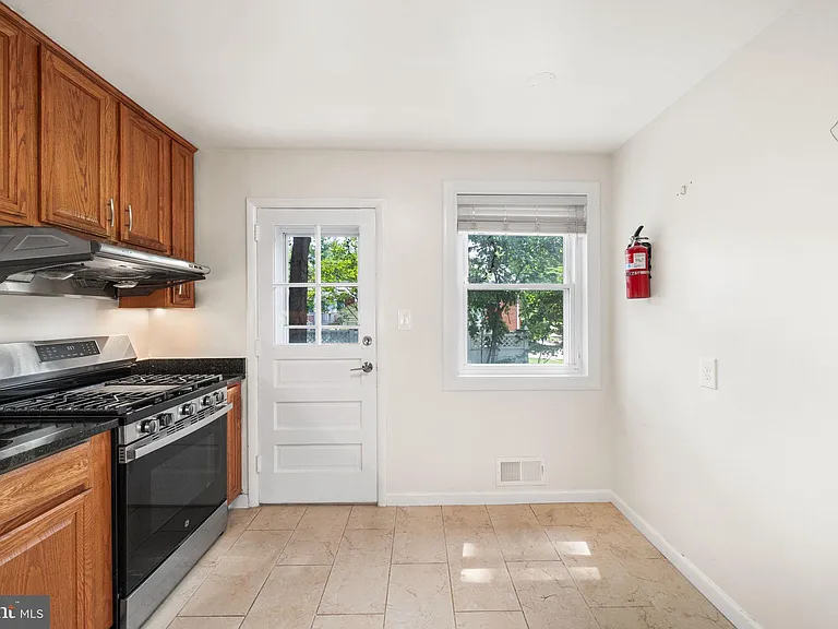 5313 Taney Ave — Photo 11