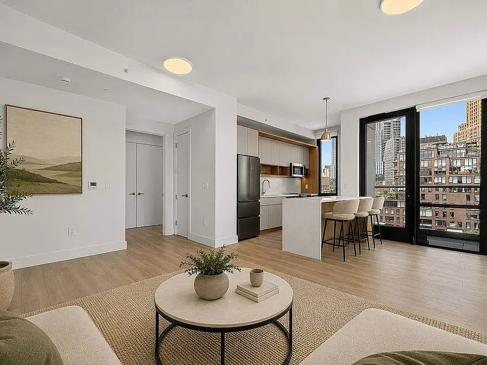 52 4th Ave #1003