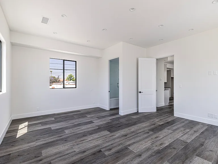 1625 Stearns Dr — Photo 12