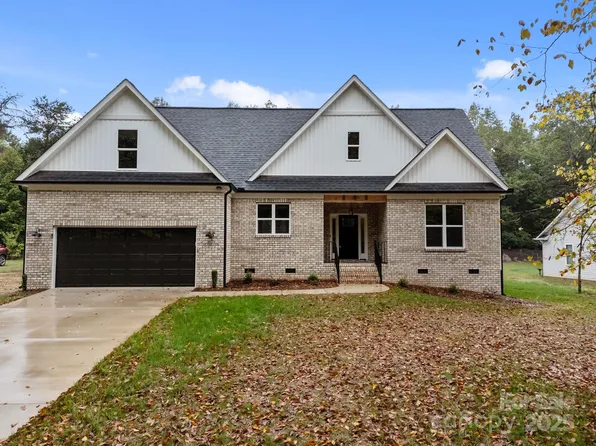 1143 Journey Ln, Salisbury, NC 28146