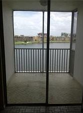 4th image of 1670 NE 191st St APT 415